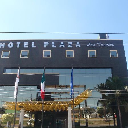 Hotel Plaza Las Fuentes Cuautlancingo Bagian luar foto