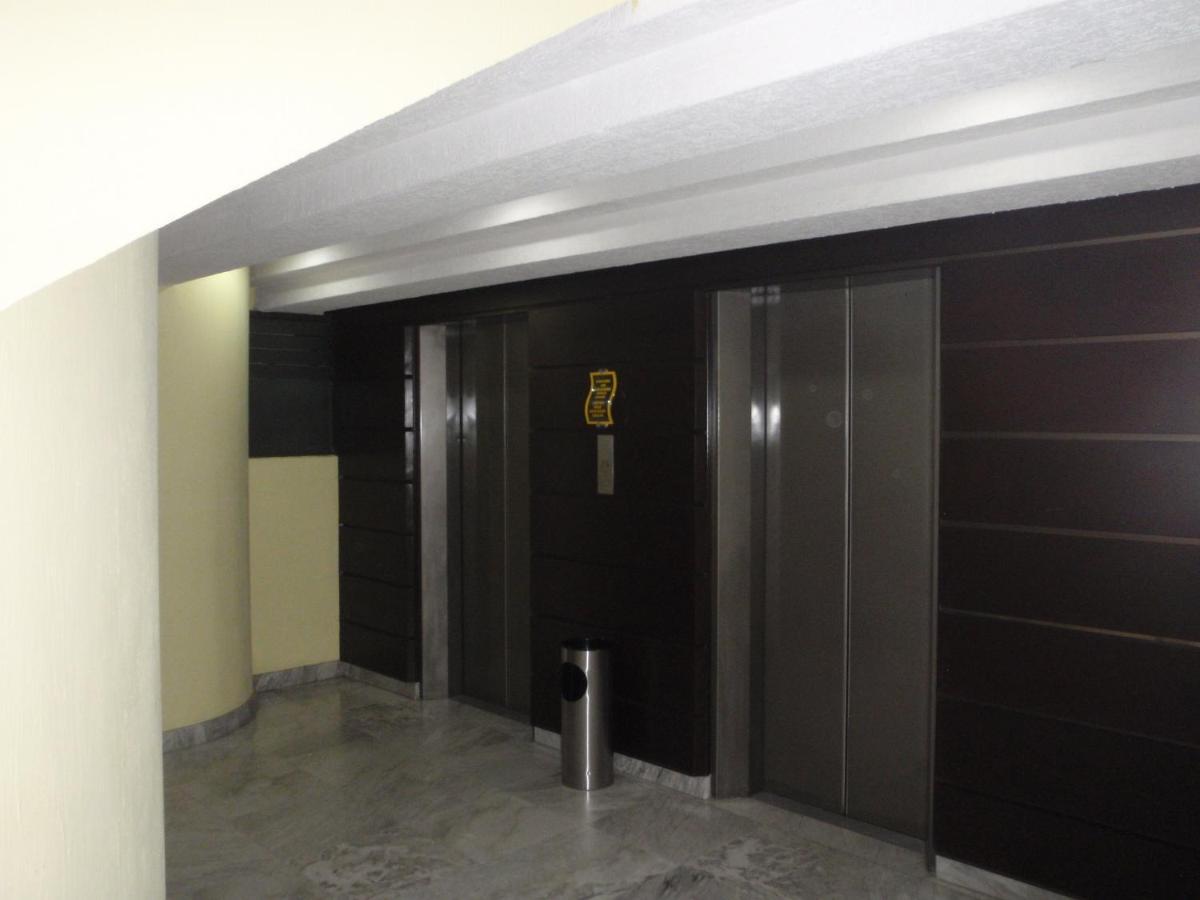 Hotel Plaza Las Fuentes Cuautlancingo Bagian luar foto